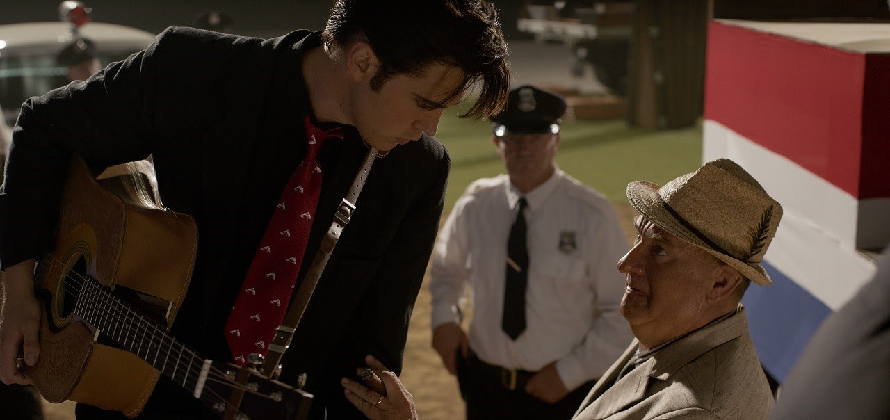 Novo filme de Elvis Presley da Warner Bros.